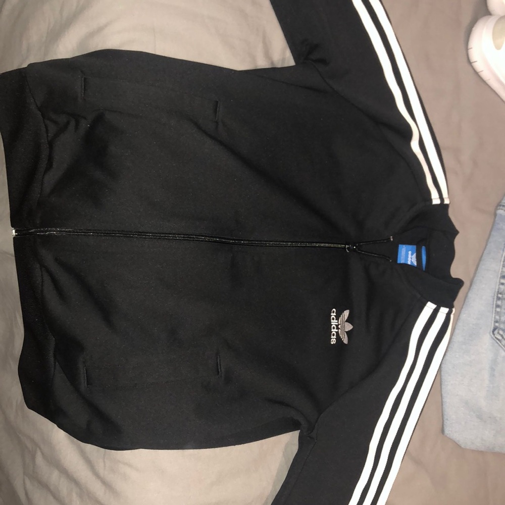 youth medium. very great condition